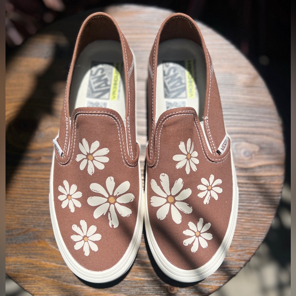 Vans Brown Slip-On Shoes with White Daisy Pattern